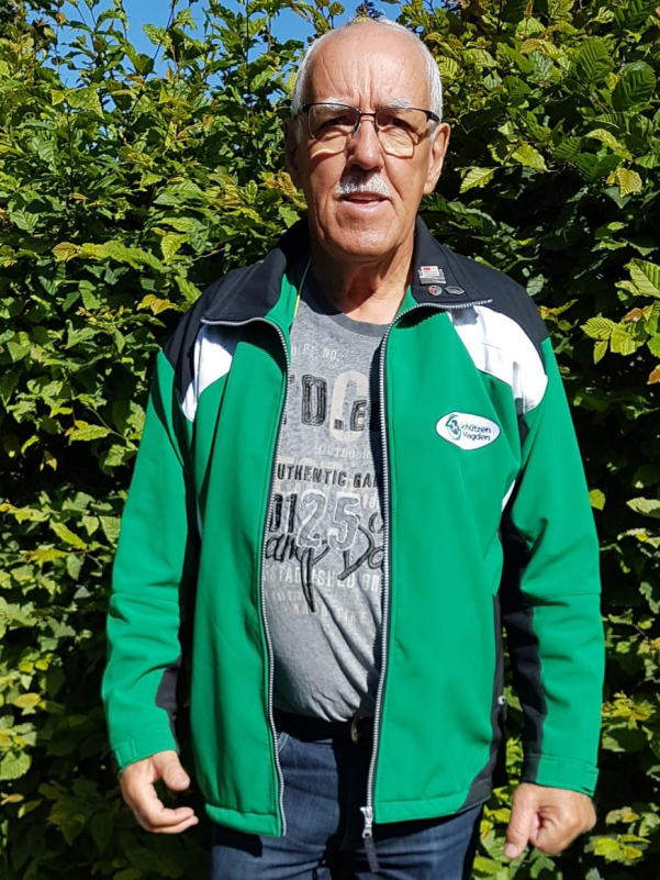 Karl Plüer, 68 Punkte